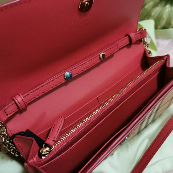 Burberry Wallet on Chain - Picture 3 of 3